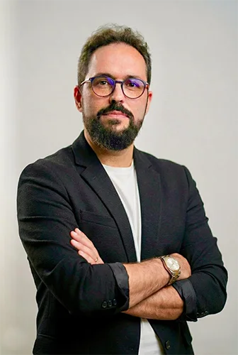 Elvio Sants, especialista em comunicação e influência